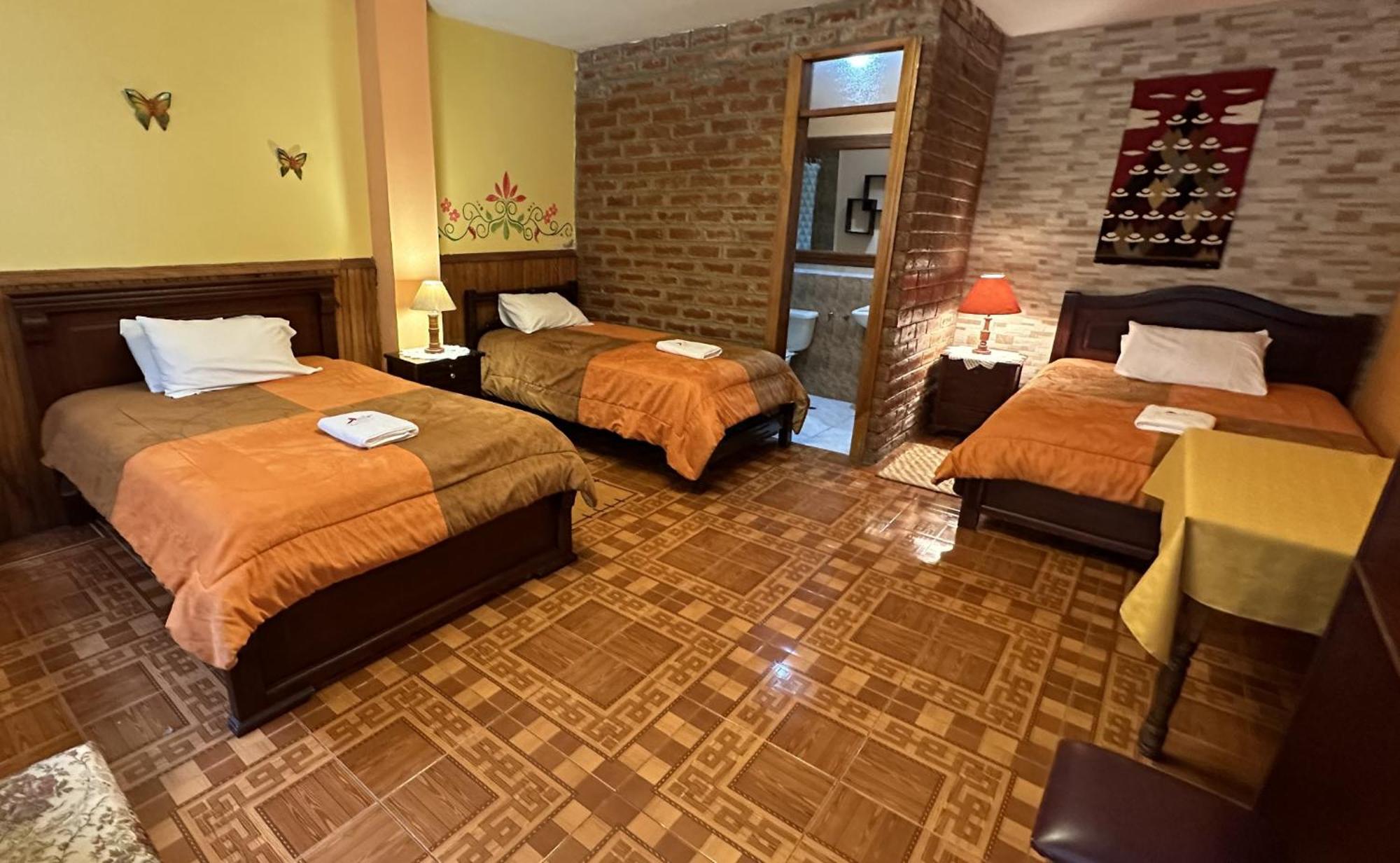 Hotel Donde Ivan Banos  Exterior photo