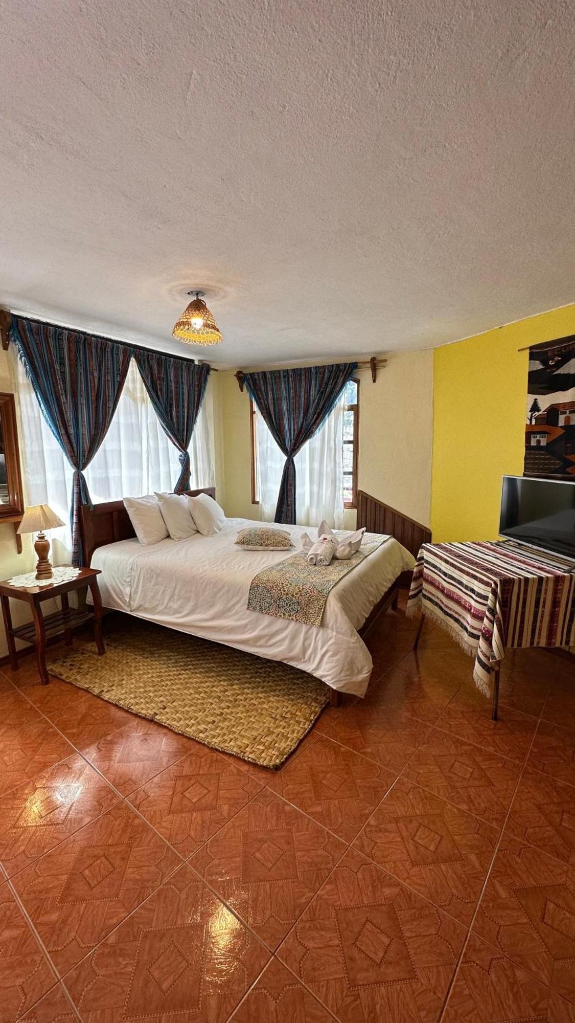 Hotel Donde Ivan Banos  Exterior photo